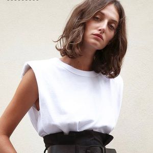 The Frankie Shop Eva Padded Shoulder Muscle T-shirt in White